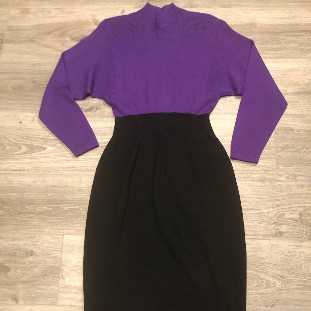 $20/ST JOHN purple and black sweater dress